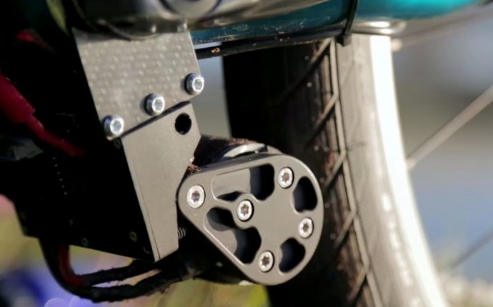 Add-On: Tiny Electric-Bike Motor Attaches To Frame