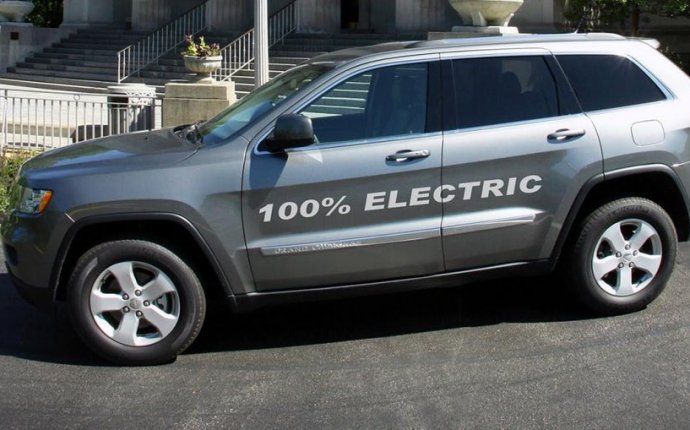 The Jeep Grand Cherokee goes all electric