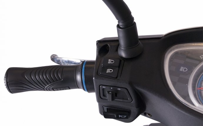 X-Treme XB-504 500 Watts 48 Volt Electric Assisted Bicycle / Scooter